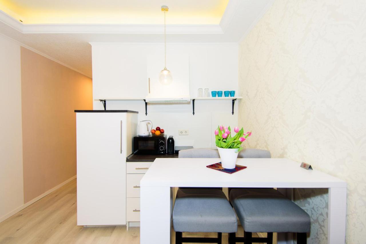 Noble Ferienwohnung In Metzingen-Zentrum Metzingen  Buitenkant foto